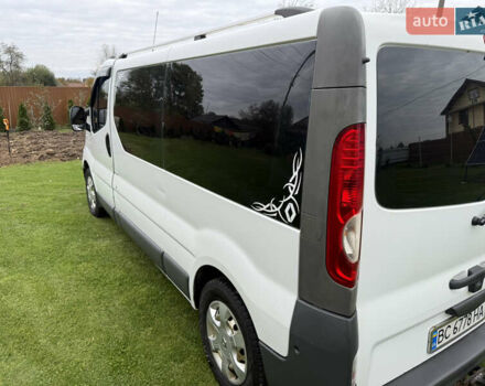 Білий Рено Трафік, об'ємом двигуна 2 л та пробігом 285 тис. км за 12600 $, фото 4 на Automoto.ua