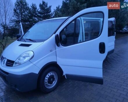 Белый Рено Трафик, объемом двигателя 2 л и пробегом 207 тыс. км за 11890 $, фото 63 на Automoto.ua