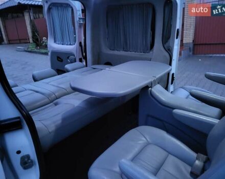 Белый Рено Трафик, объемом двигателя 2 л и пробегом 207 тыс. км за 11890 $, фото 88 на Automoto.ua