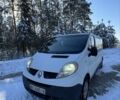 Білий Рено Трафік, об'ємом двигуна 2 л та пробігом 320 тис. км за 12000 $, фото 1 на Automoto.ua