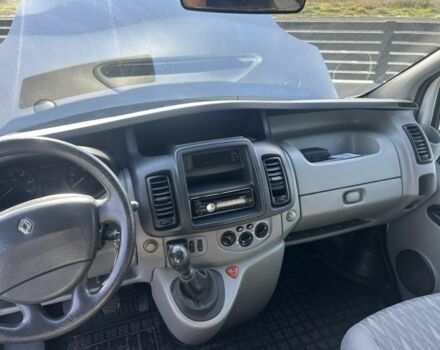 Белый Рено Трафик, объемом двигателя 2 л и пробегом 393 тыс. км за 9800 $, фото 10 на Automoto.ua