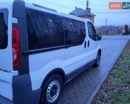 Белый Рено Трафик, объемом двигателя 2 л и пробегом 207 тыс. км за 11890 $, фото 19 на Automoto.ua