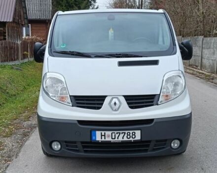 Білий Рено Трафік, об'ємом двигуна 2 л та пробігом 209 тис. км за 9899 $, фото 1 на Automoto.ua
