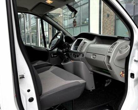 Білий Рено Трафік, об'ємом двигуна 2 л та пробігом 210 тис. км за 14990 $, фото 21 на Automoto.ua