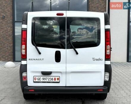 Білий Рено Трафік, об'ємом двигуна 2 л та пробігом 210 тис. км за 14990 $, фото 13 на Automoto.ua