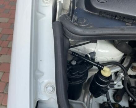 Белый Рено Трафик, объемом двигателя 2 л и пробегом 248 тыс. км за 12799 $, фото 15 на Automoto.ua