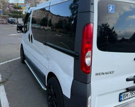 Білий Рено Трафік, об'ємом двигуна 2.5 л та пробігом 340 тис. км за 10999 $, фото 4 на Automoto.ua