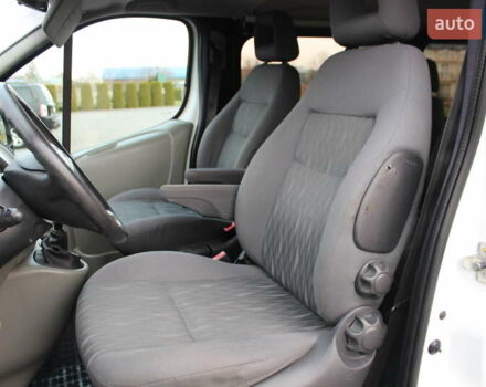 Белый Рено Трафик, объемом двигателя 2 л и пробегом 283 тыс. км за 11550 $, фото 24 на Automoto.ua