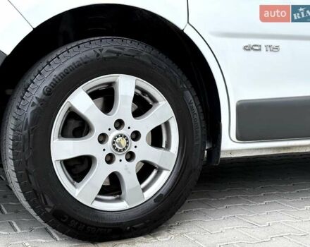 Білий Рено Трафік, об'ємом двигуна 2 л та пробігом 210 тис. км за 14990 $, фото 54 на Automoto.ua