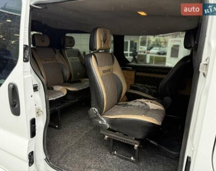 Білий Рено Трафік, об'ємом двигуна 2 л та пробігом 385 тис. км за 11000 $, фото 17 на Automoto.ua