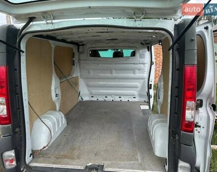Білий Рено Трафік, об'ємом двигуна 2 л та пробігом 323 тис. км за 10500 $, фото 11 на Automoto.ua