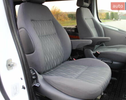 Белый Рено Трафик, объемом двигателя 2 л и пробегом 283 тыс. км за 11550 $, фото 16 на Automoto.ua