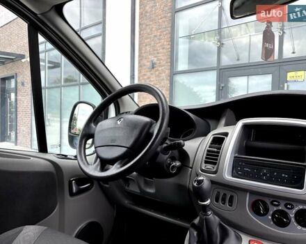 Білий Рено Трафік, об'ємом двигуна 2 л та пробігом 210 тис. км за 14990 $, фото 30 на Automoto.ua