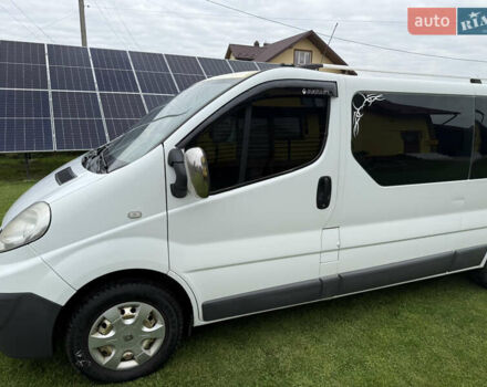 Білий Рено Трафік, об'ємом двигуна 2 л та пробігом 285 тис. км за 12600 $, фото 5 на Automoto.ua
