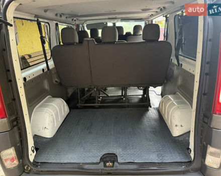 Білий Рено Трафік, об'ємом двигуна 2 л та пробігом 285 тис. км за 12600 $, фото 8 на Automoto.ua