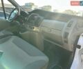 Белый Рено Трафик, объемом двигателя 2 л и пробегом 221 тыс. км за 11400 $, фото 9 на Automoto.ua