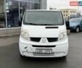 Білий Рено Трафік, об'ємом двигуна 2 л та пробігом 385 тис. км за 11000 $, фото 1 на Automoto.ua