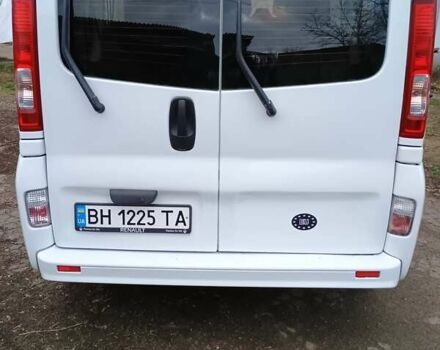 Білий Рено Трафік, об'ємом двигуна 2 л та пробігом 350 тис. км за 12000 $, фото 5 на Automoto.ua