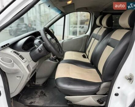 Білий Рено Трафік, об'ємом двигуна 2 л та пробігом 385 тис. км за 11000 $, фото 13 на Automoto.ua