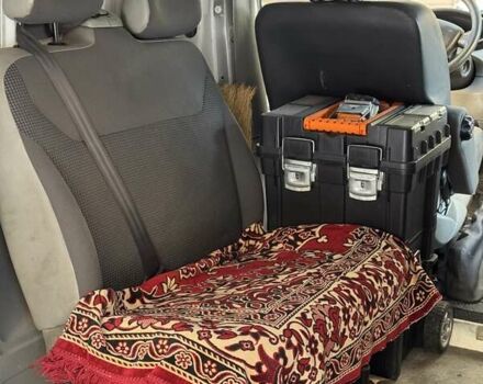 Белый Рено Трафик, объемом двигателя 2 л и пробегом 287 тыс. км за 10000 $, фото 14 на Automoto.ua