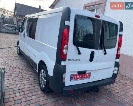 Белый Рено Трафик, объемом двигателя 2 л и пробегом 248 тыс. км за 12799 $, фото 5 на Automoto.ua