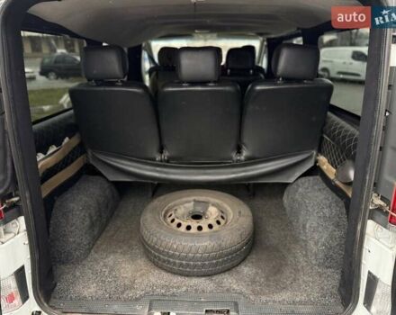 Білий Рено Трафік, об'ємом двигуна 2 л та пробігом 385 тис. км за 11000 $, фото 23 на Automoto.ua