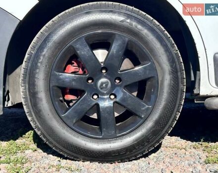 Белый Рено Трафик, объемом двигателя 2.5 л и пробегом 257 тыс. км за 12200 $, фото 11 на Automoto.ua