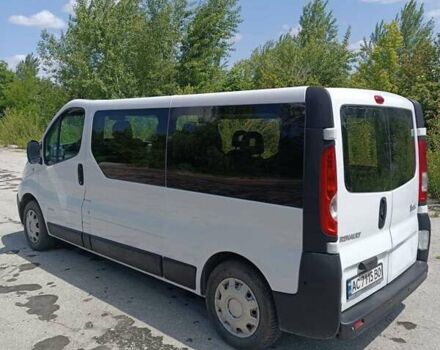 Білий Рено Трафік, об'ємом двигуна 2 л та пробігом 411 тис. км за 10500 $, фото 4 на Automoto.ua