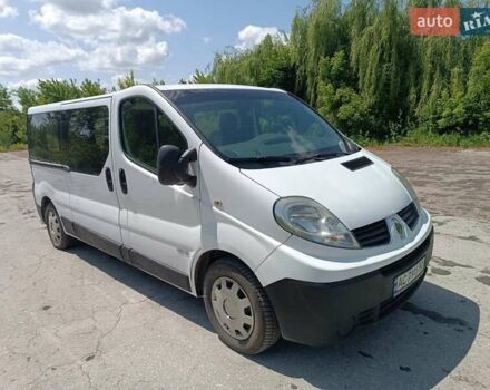 Білий Рено Трафік, об'ємом двигуна 2 л та пробігом 411 тис. км за 10500 $, фото 6 на Automoto.ua