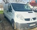 Белый Рено Трафик, объемом двигателя 2 л и пробегом 235 тыс. км за 12500 $, фото 1 на Automoto.ua