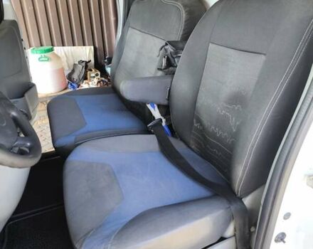 Белый Рено Трафик, объемом двигателя 2 л и пробегом 379 тыс. км за 9500 $, фото 10 на Automoto.ua