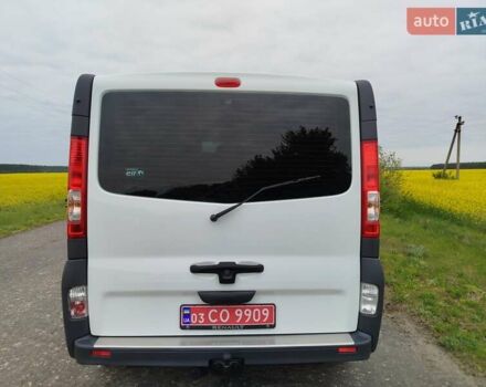 Белый Рено Трафик, объемом двигателя 2 л и пробегом 212 тыс. км за 13999 $, фото 5 на Automoto.ua