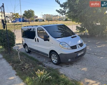 Білий Рено Трафік, об'ємом двигуна 2 л та пробігом 285 тис. км за 13200 $, фото 4 на Automoto.ua