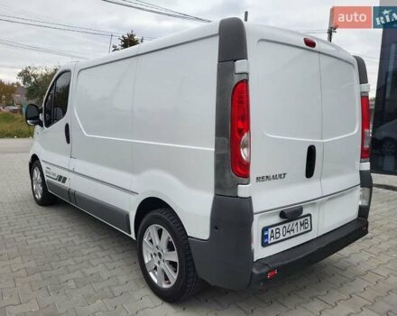 Рено Трафик 2012 в Виннице на Automoto.ua Белый Рено Трафик, объемом двигателя 2 л и пробегом 288 тыс. км за 9800 $, фото 12 на Automoto.ua