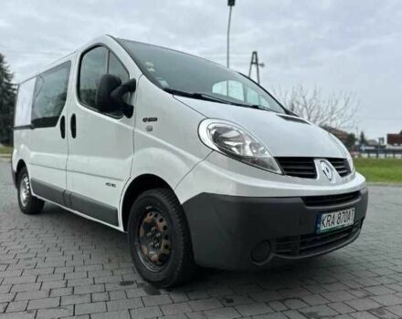 Белый Рено Трафик, объемом двигателя 2 л и пробегом 188 тыс. км за 7500 $, фото 1 на Automoto.ua