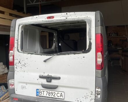 Белый Рено Трафик, объемом двигателя 2 л и пробегом 270 тыс. км за 3000 $, фото 2 на Automoto.ua