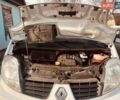 Белый Рено Трафик, объемом двигателя 2 л и пробегом 235 тыс. км за 12500 $, фото 11 на Automoto.ua