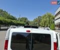 Білий Рено Трафік, об'ємом двигуна 2 л та пробігом 290 тис. км за 13500 $, фото 3 на Automoto.ua