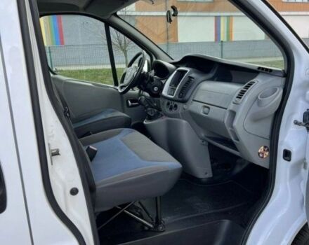 Білий Рено Трафік, об'ємом двигуна 2 л та пробігом 190 тис. км за 8300 $, фото 14 на Automoto.ua