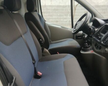 Белый Рено Трафик, объемом двигателя 2 л и пробегом 317 тыс. км за 8745 $, фото 4 на Automoto.ua