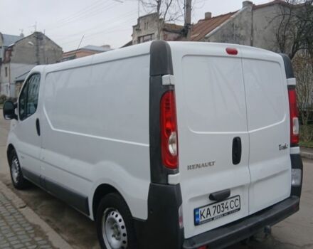 Белый Рено Трафик, объемом двигателя 2 л и пробегом 317 тыс. км за 8745 $, фото 2 на Automoto.ua