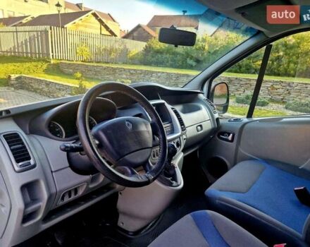 Белый Рено Трафик, объемом двигателя 2 л и пробегом 281 тыс. км за 10000 $, фото 14 на Automoto.ua