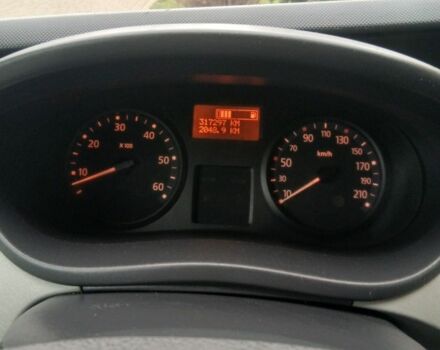 Белый Рено Трафик, объемом двигателя 2 л и пробегом 317 тыс. км за 8745 $, фото 5 на Automoto.ua