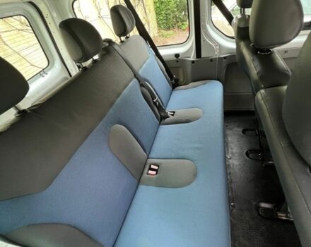 Білий Рено Трафік, об'ємом двигуна 2 л та пробігом 190 тис. км за 8300 $, фото 8 на Automoto.ua