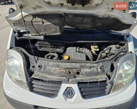 Білий Рено Трафік, об'ємом двигуна 2 л та пробігом 269 тис. км за 13850 $, фото 29 на Automoto.ua