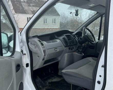 Белый Рено Трафик, объемом двигателя 2 л и пробегом 280 тыс. км за 3200 $, фото 10 на Automoto.ua