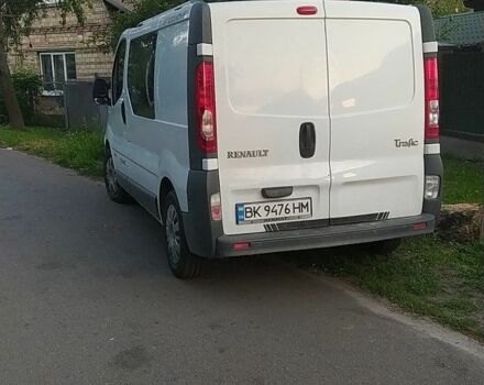 Белый Рено Трафик, объемом двигателя 2 л и пробегом 280 тыс. км за 11800 $, фото 18 на Automoto.ua