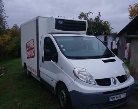 Белый Рено Трафик, объемом двигателя 2 л и пробегом 284 тыс. км за 11000 $, фото 1 на Automoto.ua