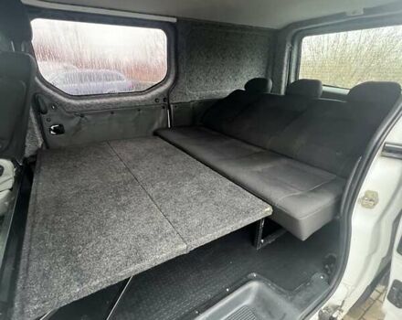 Белый Рено Трафик, объемом двигателя 2 л и пробегом 271 тыс. км за 10500 $, фото 5 на Automoto.ua