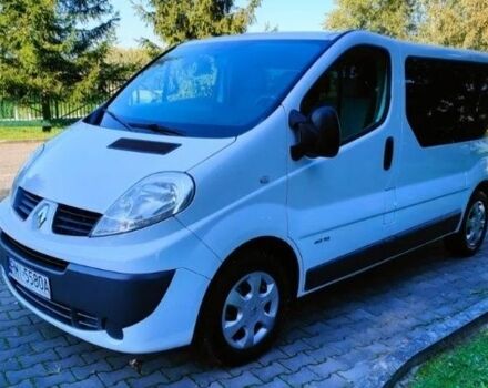 Белый Рено Трафик, объемом двигателя 2 л и пробегом 267 тыс. км за 9000 $, фото 2 на Automoto.ua